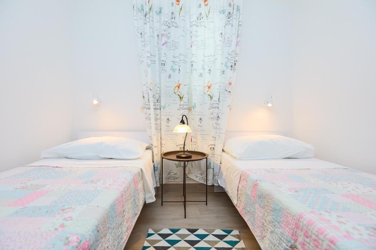 Apartment Laurus ดูบรอฟนิก ภายนอก รูปภาพ